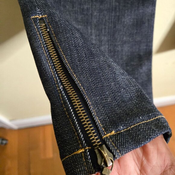 Louis Vuitton Straight Leg Dark Denim Jeans Flap Pocket Logo Size 44/10 - Picture 5 of 14